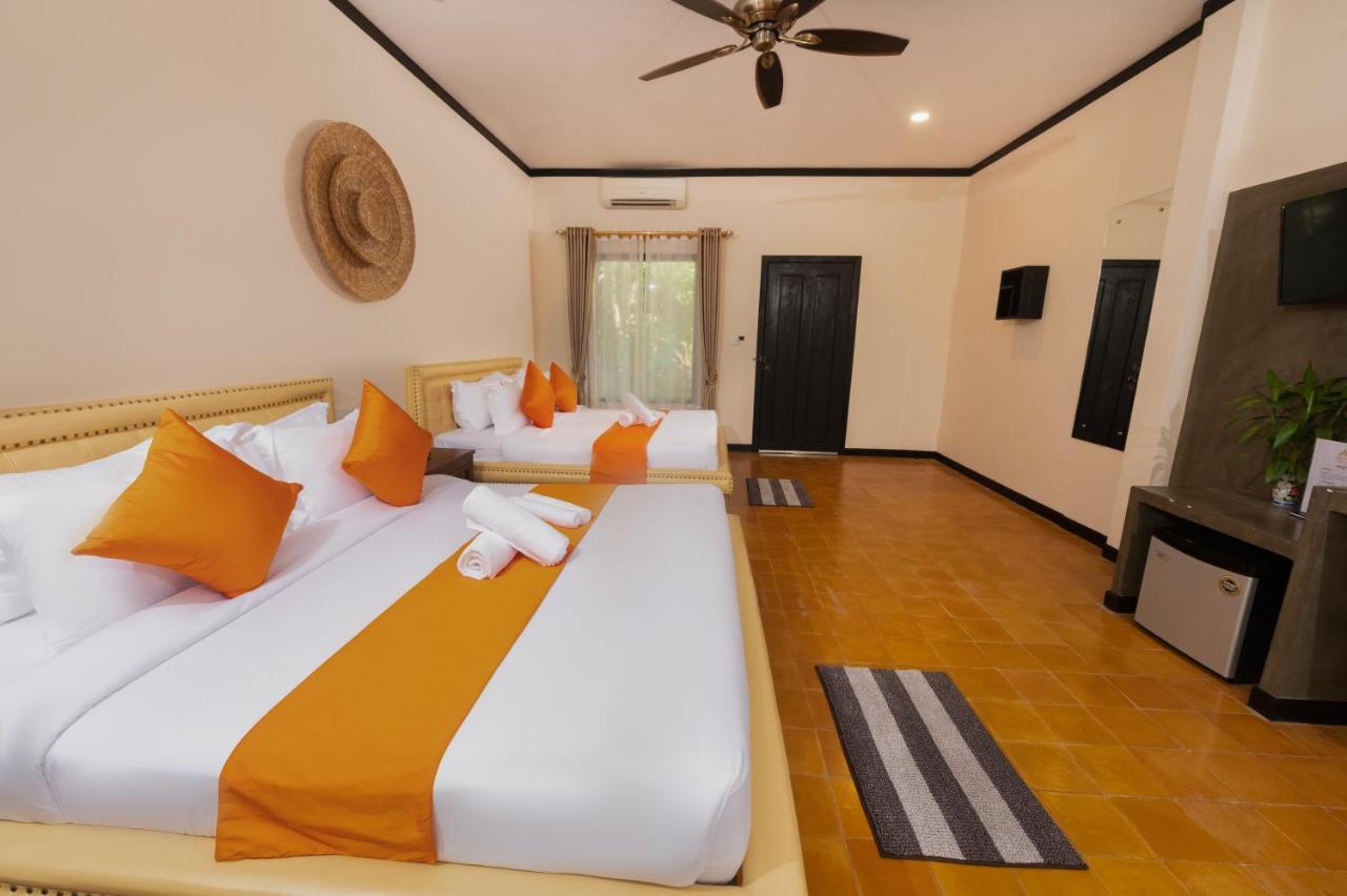 Ravady D'Angkor Hotel เสียมราฐ ภายนอก รูปภาพ