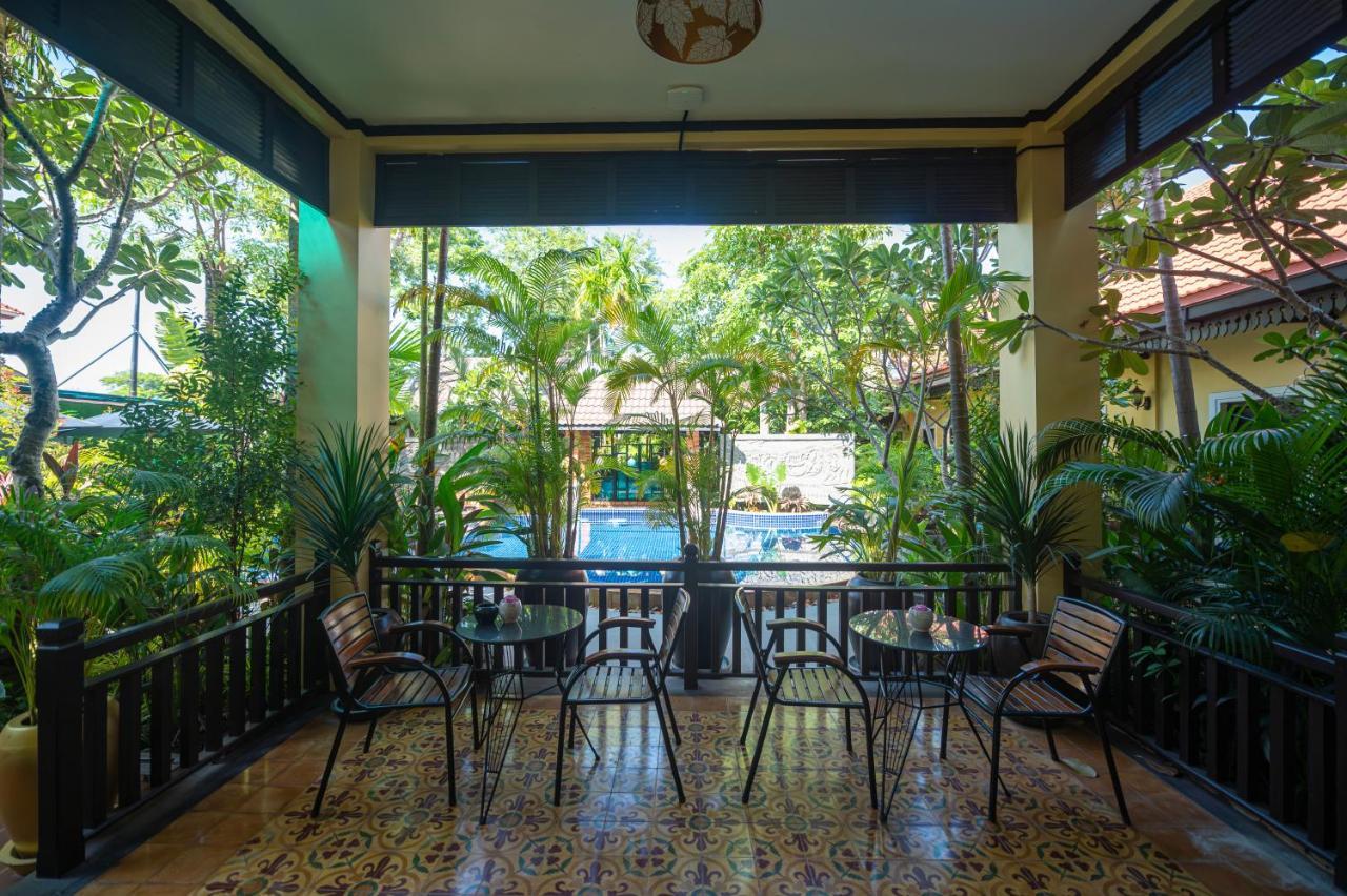 Ravady D'Angkor Hotel เสียมราฐ ภายนอก รูปภาพ